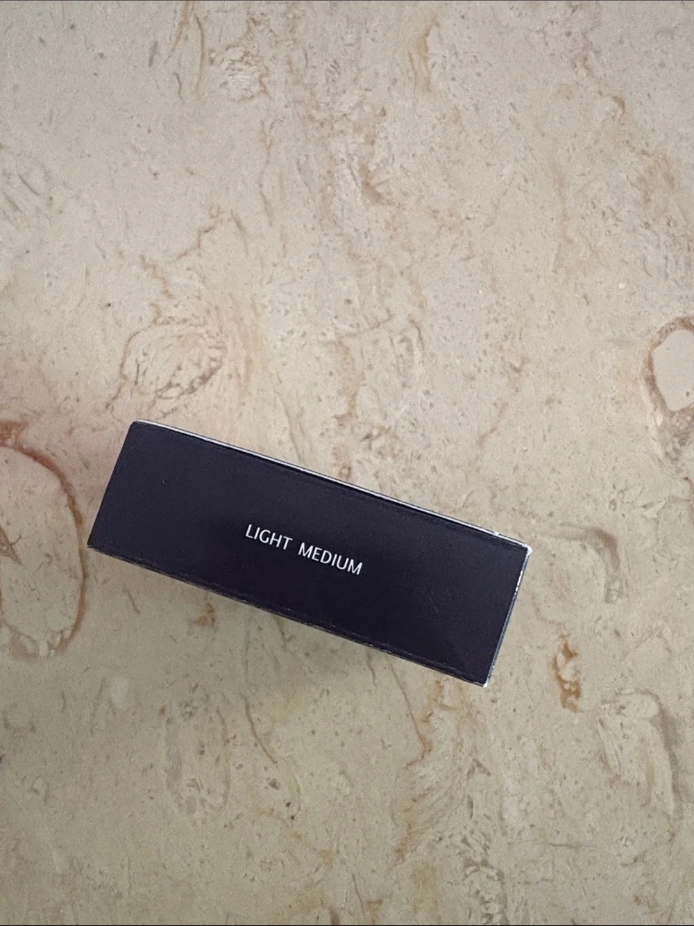 Westmore Beauty Shadow Edit Magic Shadow Eraser Light Medium